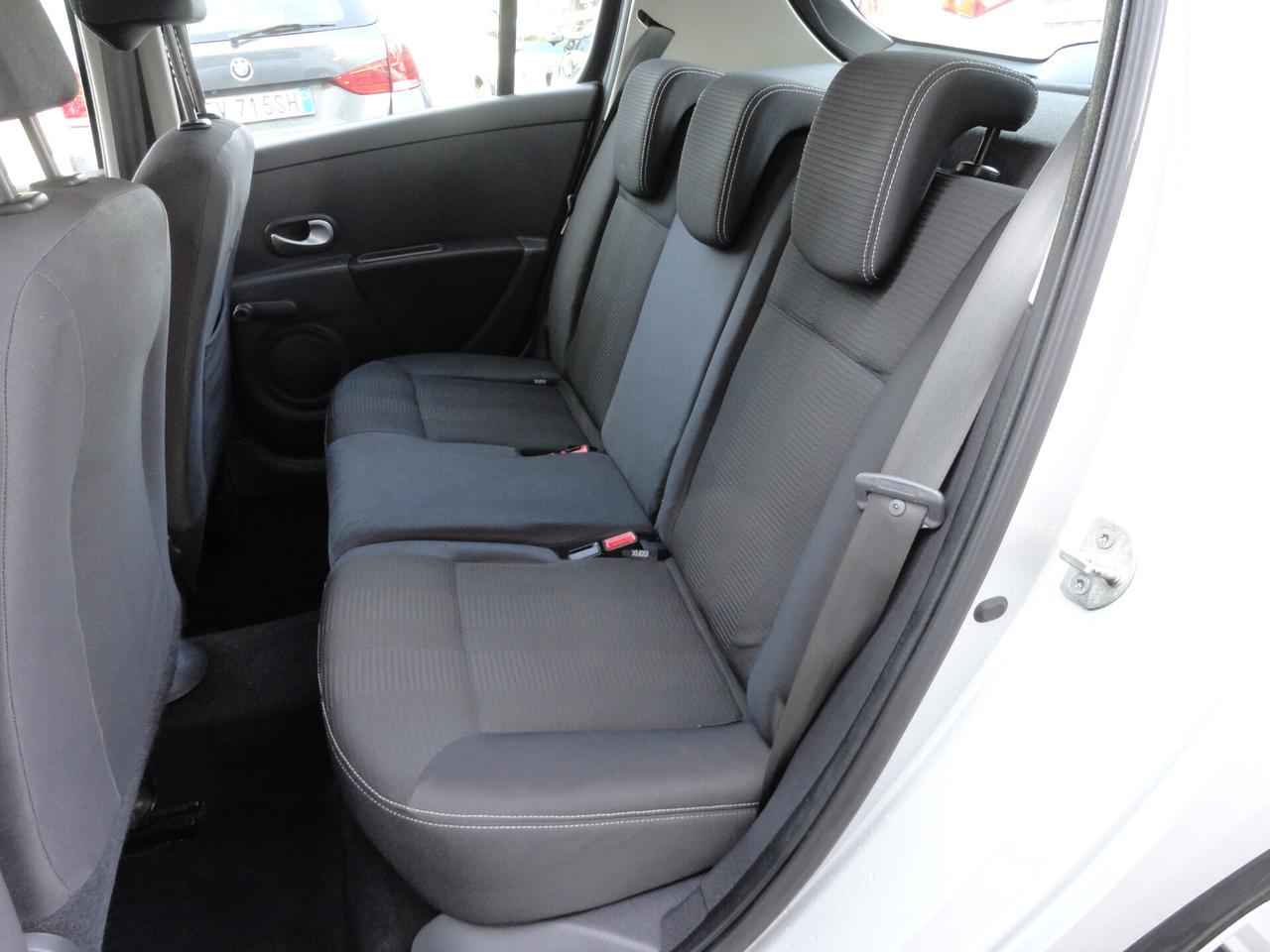 Renault Clio 1.2 16V 5 porte Dynamique