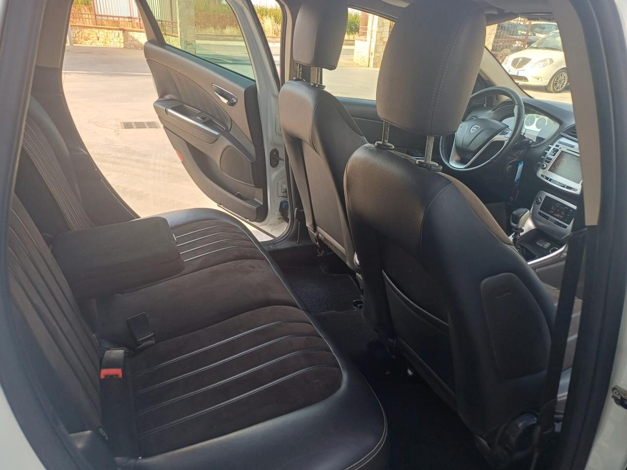 Lancia Delta 1.6 MJT 120cv Platino UniPro