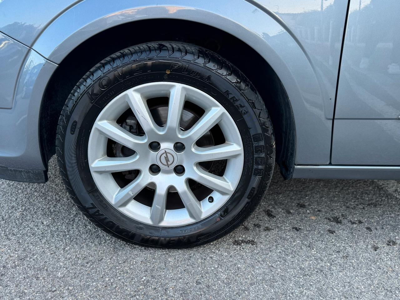Opel Astra 1.4 16V Twinport 5 porte Enjoy