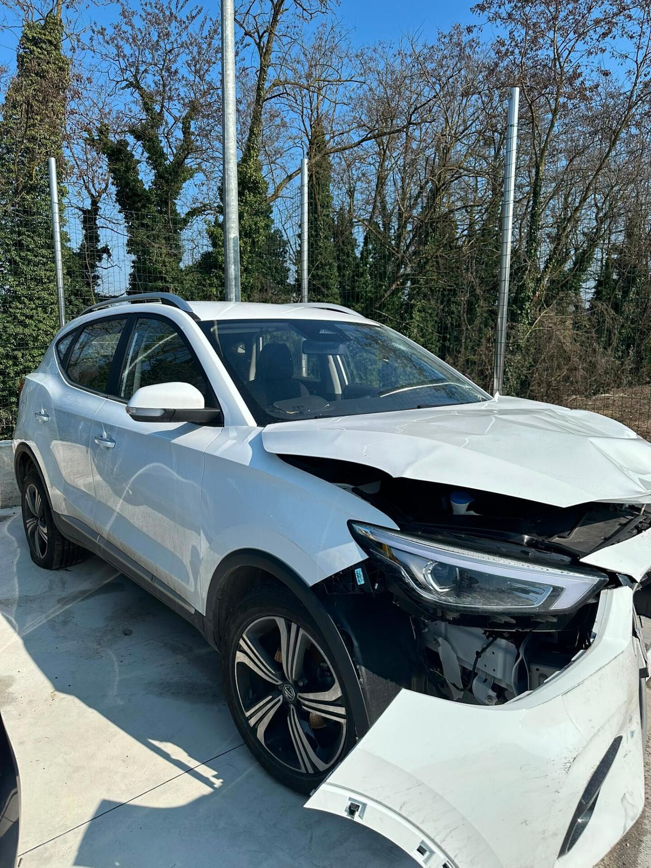 Mg ZS 1.5 VTi-tech Luxury INCIDENTATA