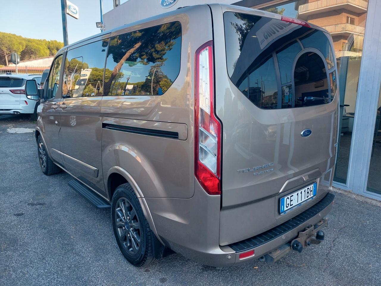 Ford Tourneo Custom 320 2.0 EcoBlue 185CV MHEV PC Titanium