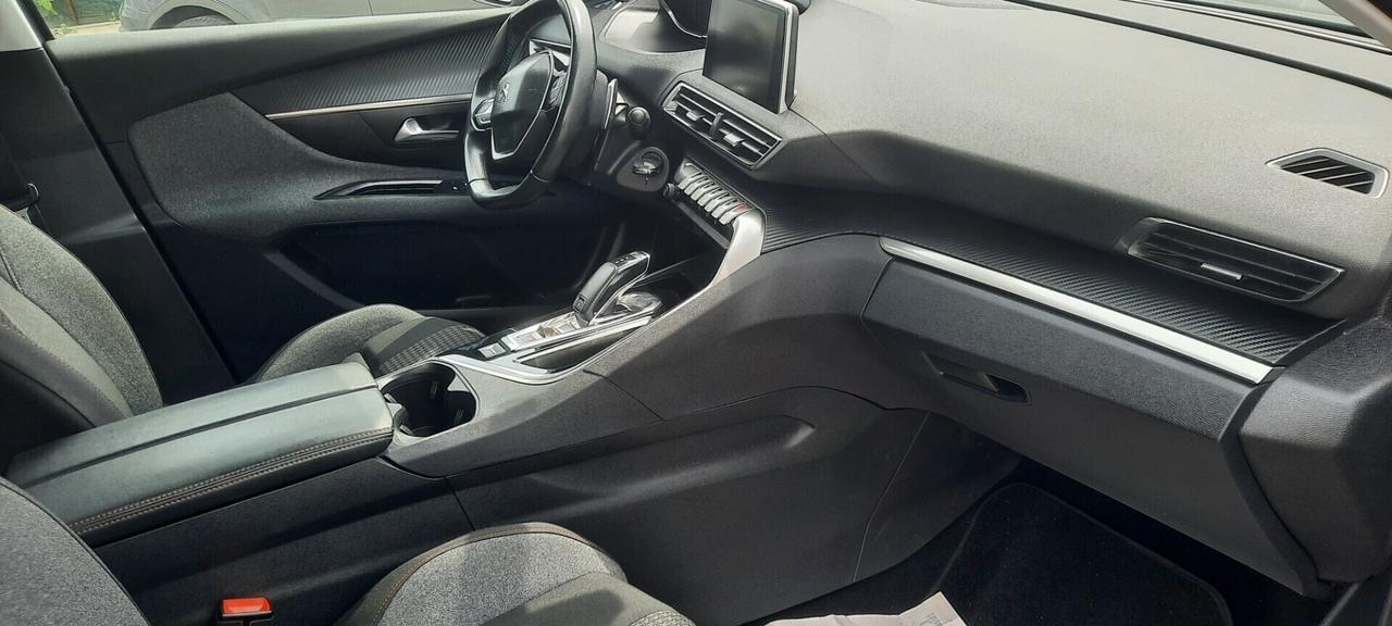 Peugeot 5008 BlueHDi 130 S&S Business