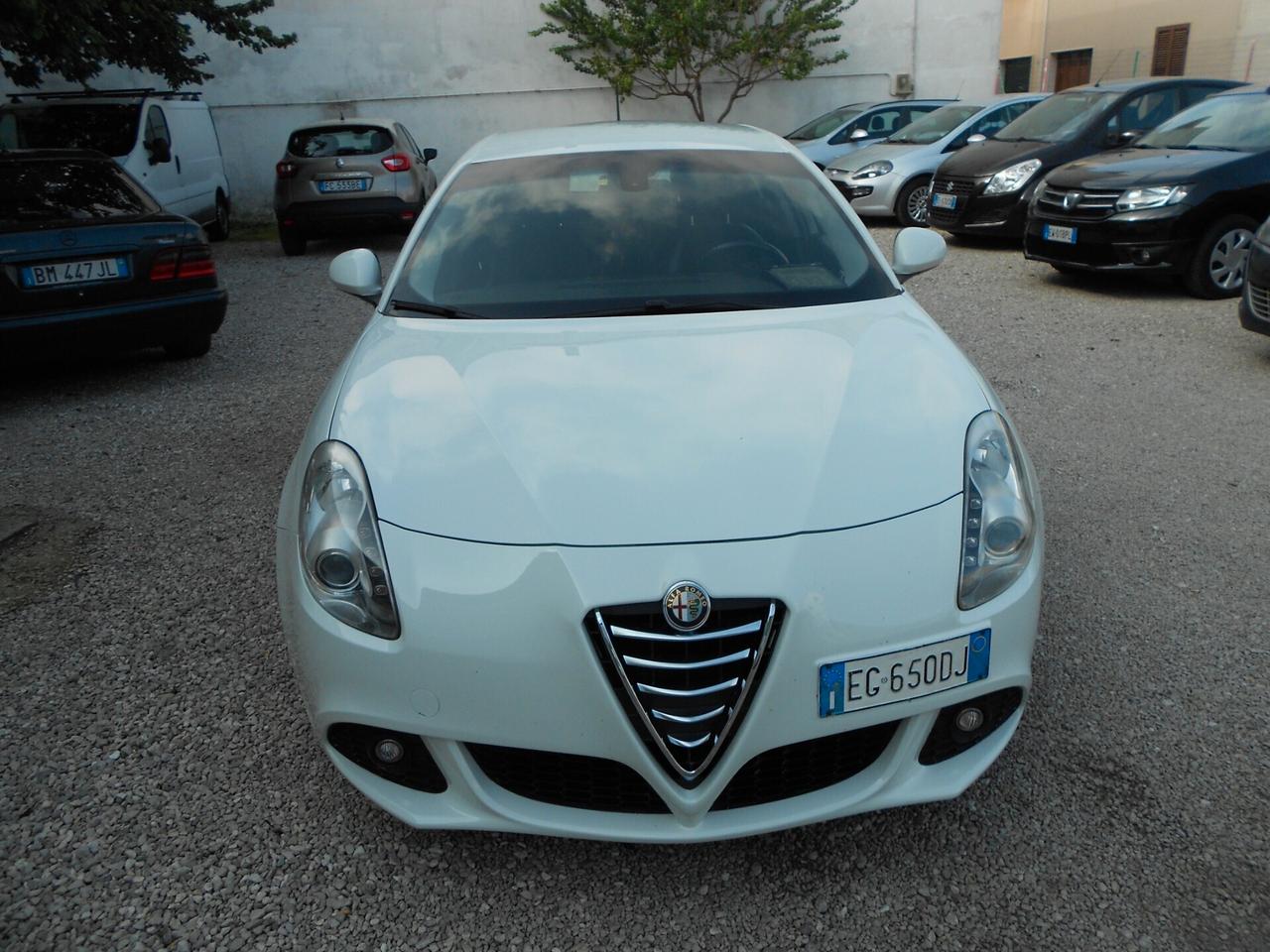 Alfa Romeo Giulietta 1.6 JTDm-2 105 CV Distinctive