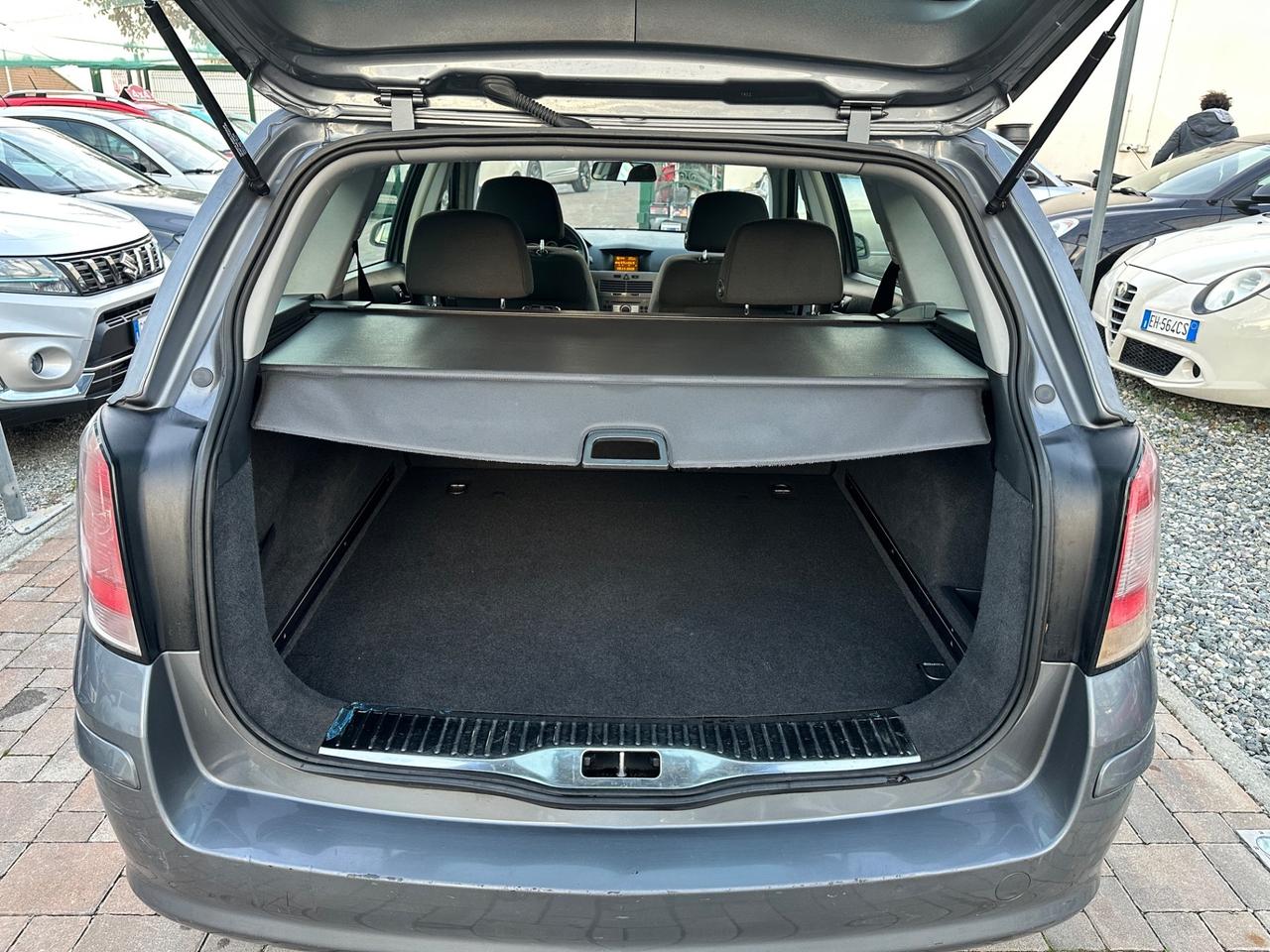 Opel Astra 1.7 CDTI 80CV Station Wagon Enjoy