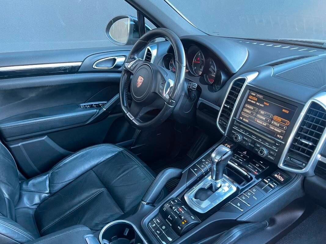 Porsche Cayenne 3.0 V6 tdi tiptronic TETTO