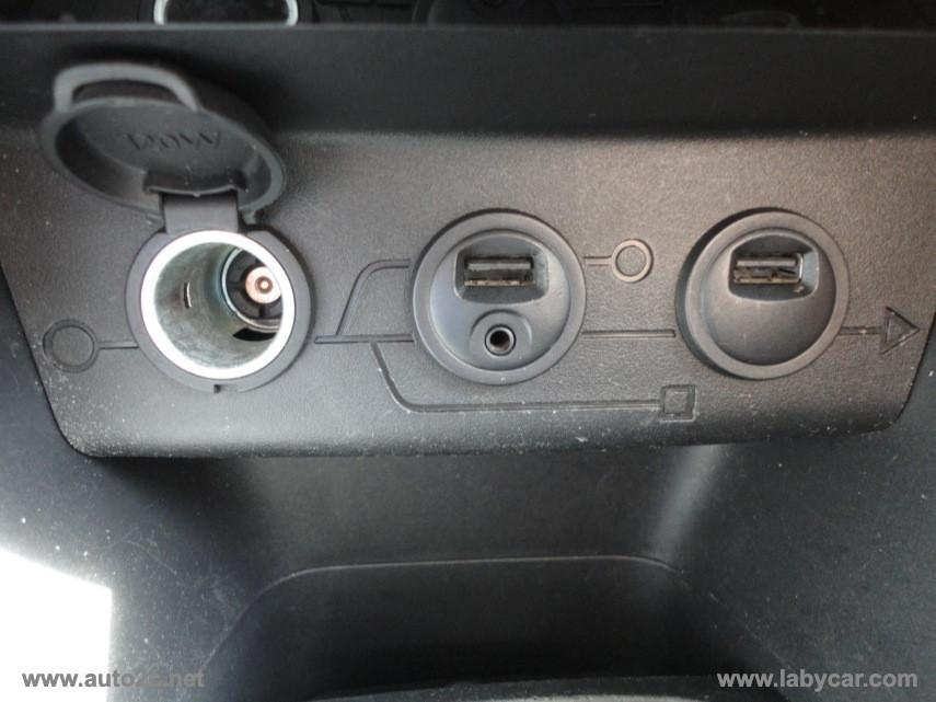 PEUGEOT 2008 1.6 e-HDi 92 CV S&S Urban Cross