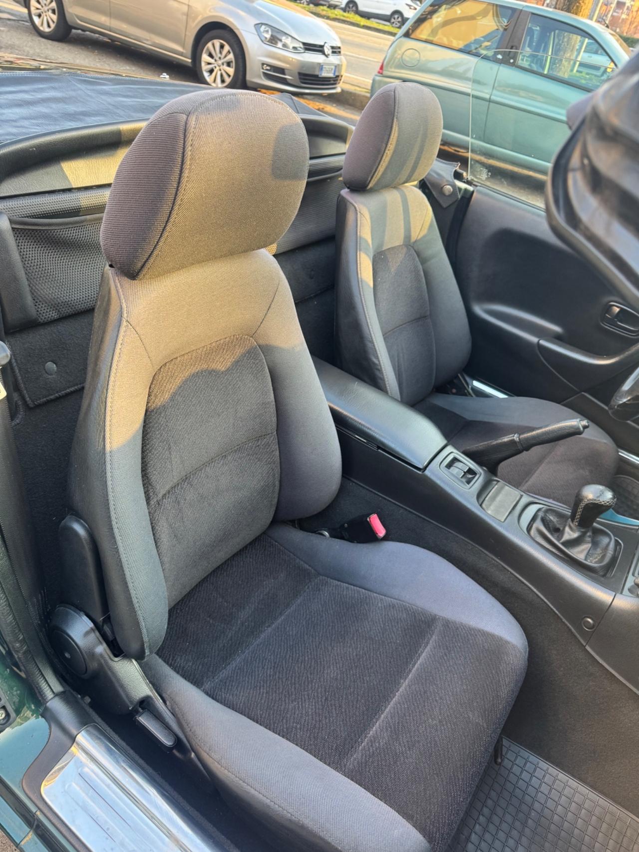 Mazda MX-5 1.6i 16V 110 cv Nardi Spider