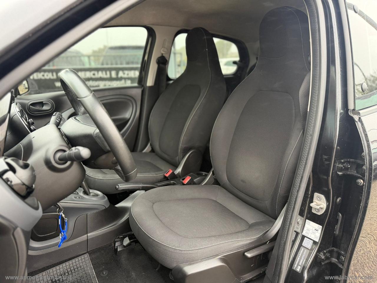 SMART forfour 70 1.0 twinamic Passion