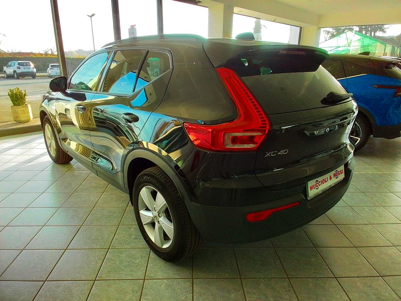 Volvo XC40 Business 2.0 D3 150cv AUTO