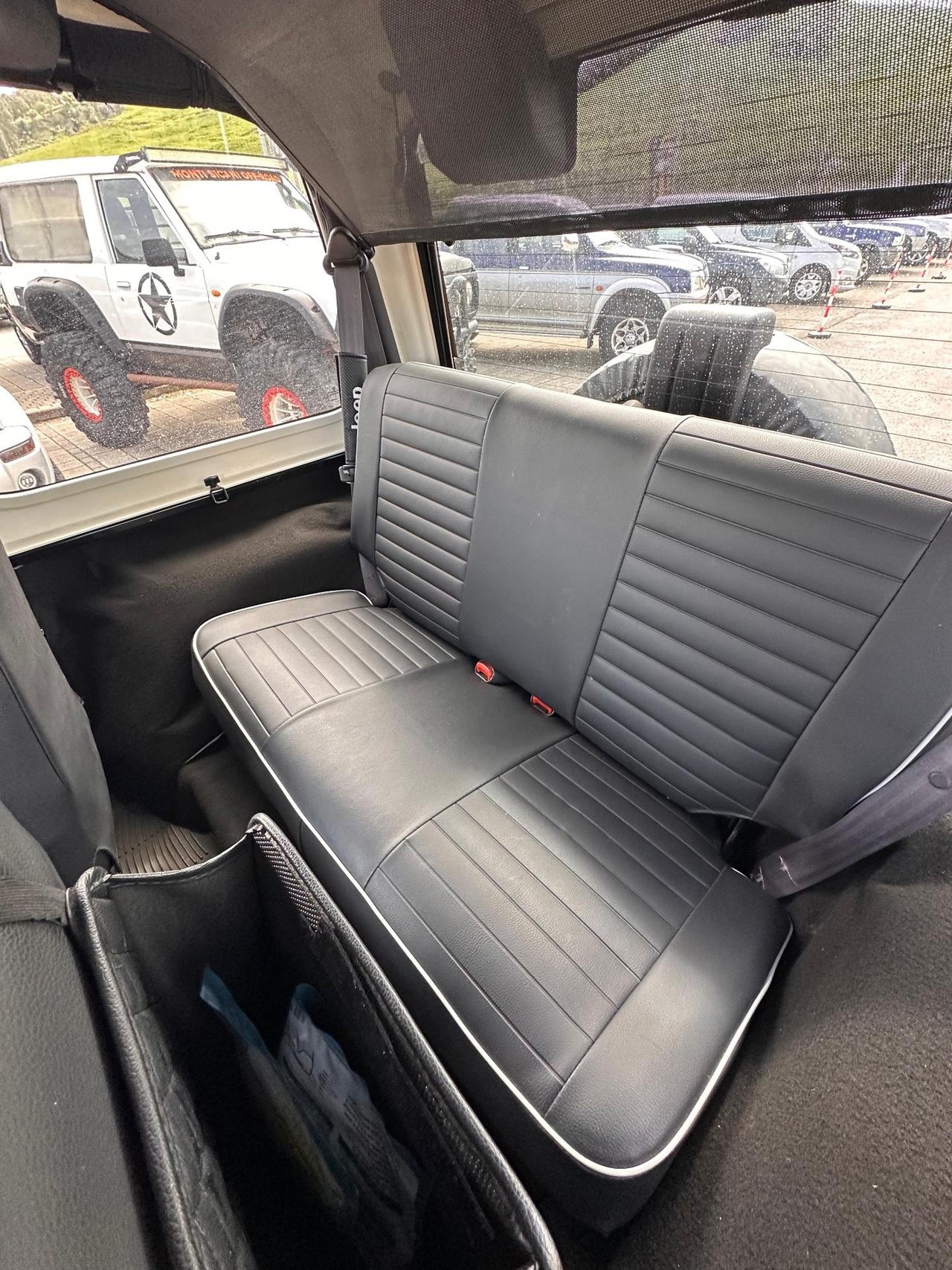 Jeep Wrangler 4.0 cat Sport