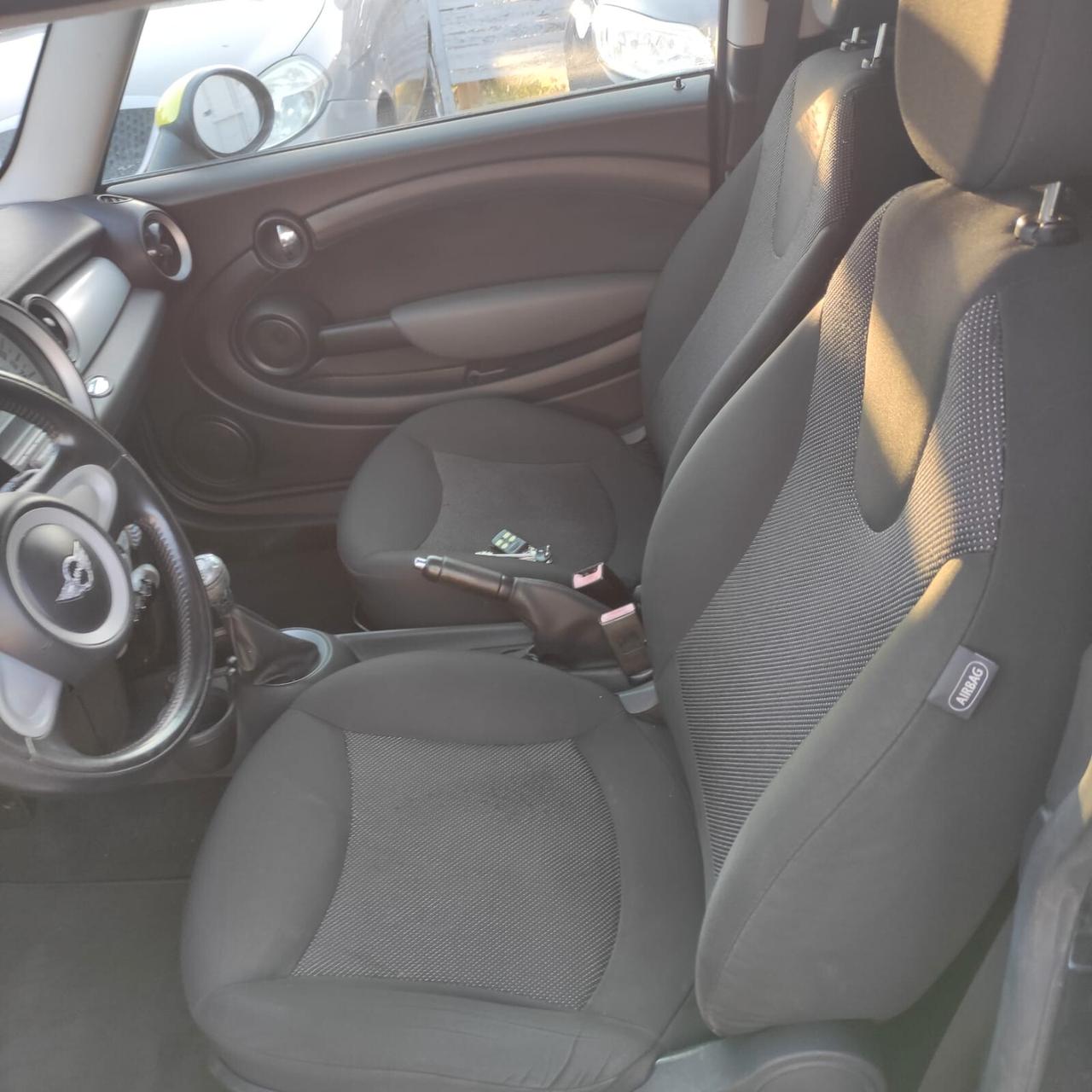 Mini Mini 1.4 16V One Chili