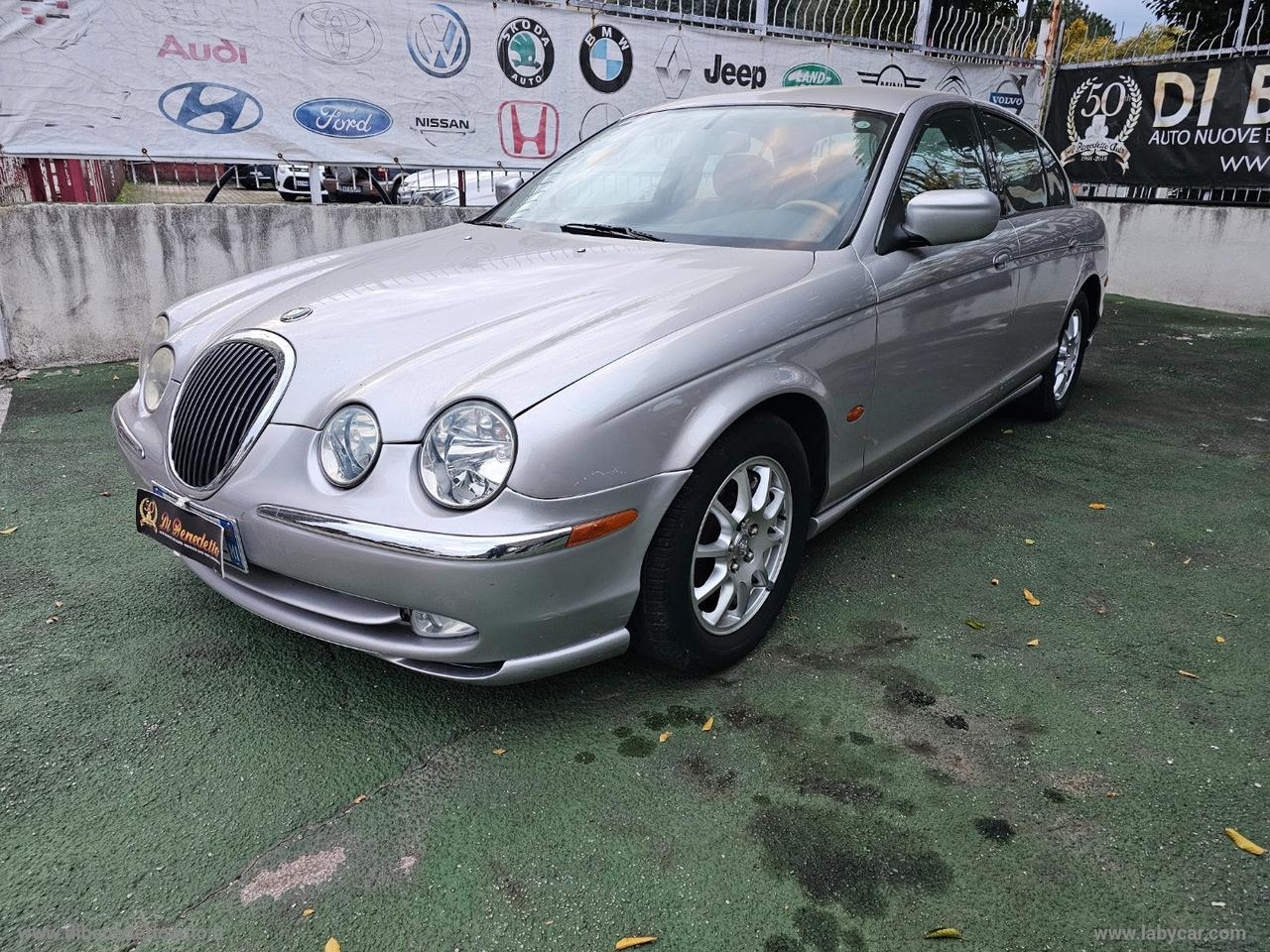 JAGUAR S-Type BELLISSIMA