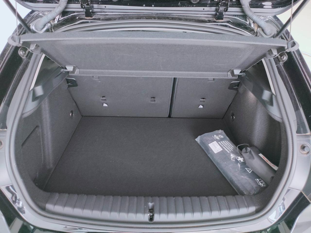 BMW Serie 1 F40 - 118d