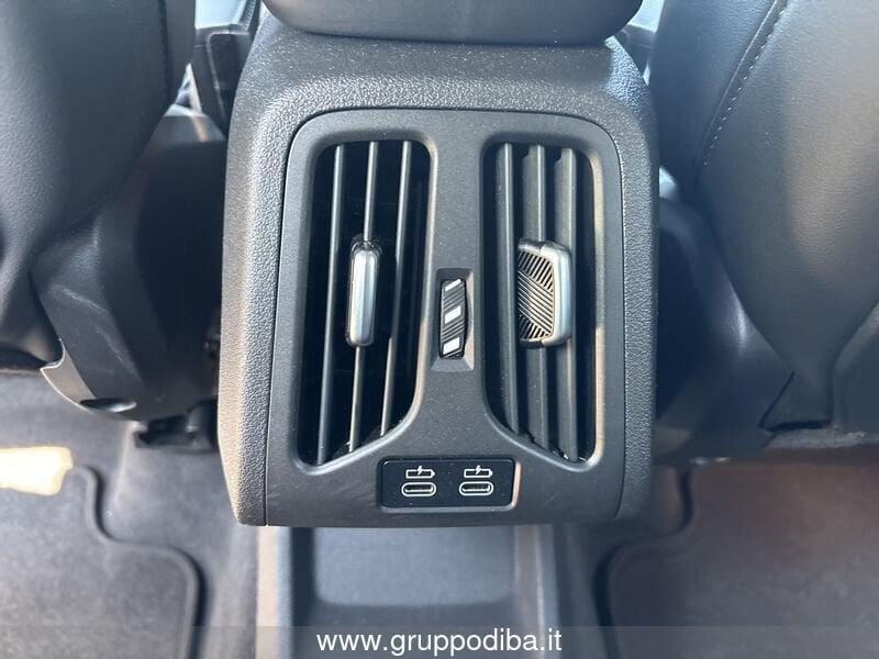 BMW X1 U11 sdrive18d X-Line auto