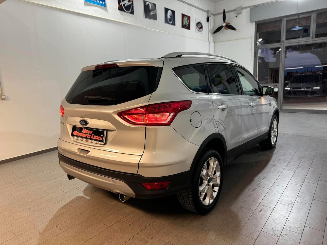 Ford Kuga 2.0 Tdci 150cv 4WD Titanium 2017