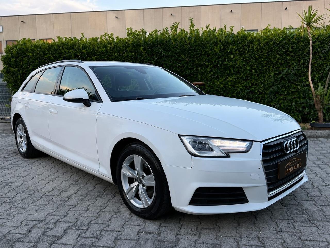 Audi A4 2.0 TDI 150 CV ULTRA EURO6
