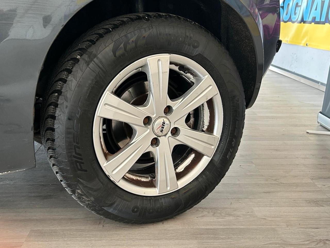 FIAT STILO COUPE' PER NEOPATENTATI *6 SPEED E TI SENTI SHUMY!*BENZINA1.4 16V 95CV* CLIMA + CERCHI IN LEGA + VETRI NERI*