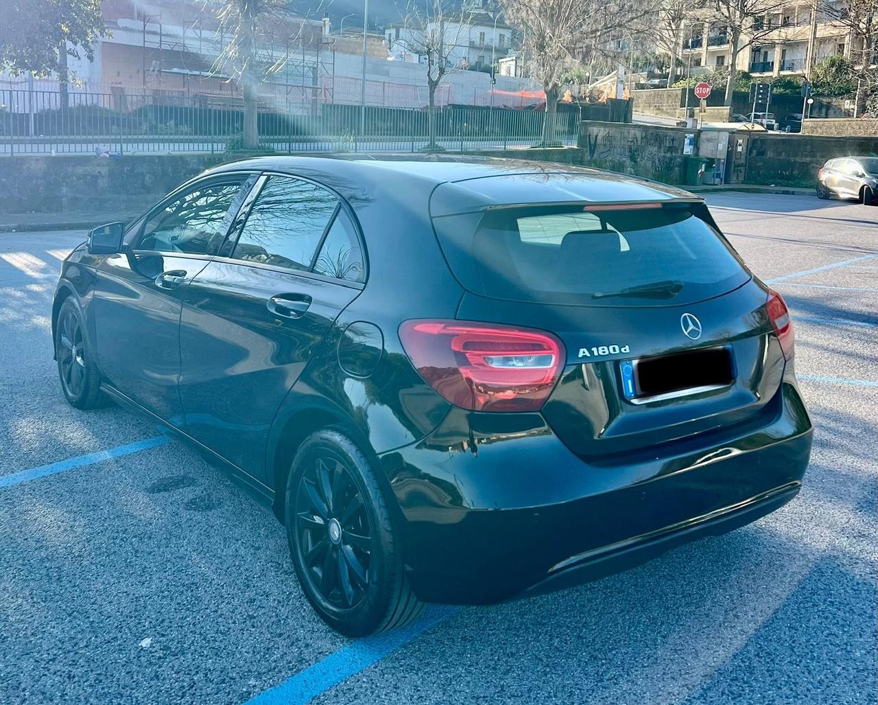 Mercedes-benz A 180 d Automatic Sport Acc.Permute