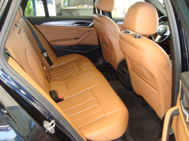 Bmw 520d Touring M SPORT 190CV 2018