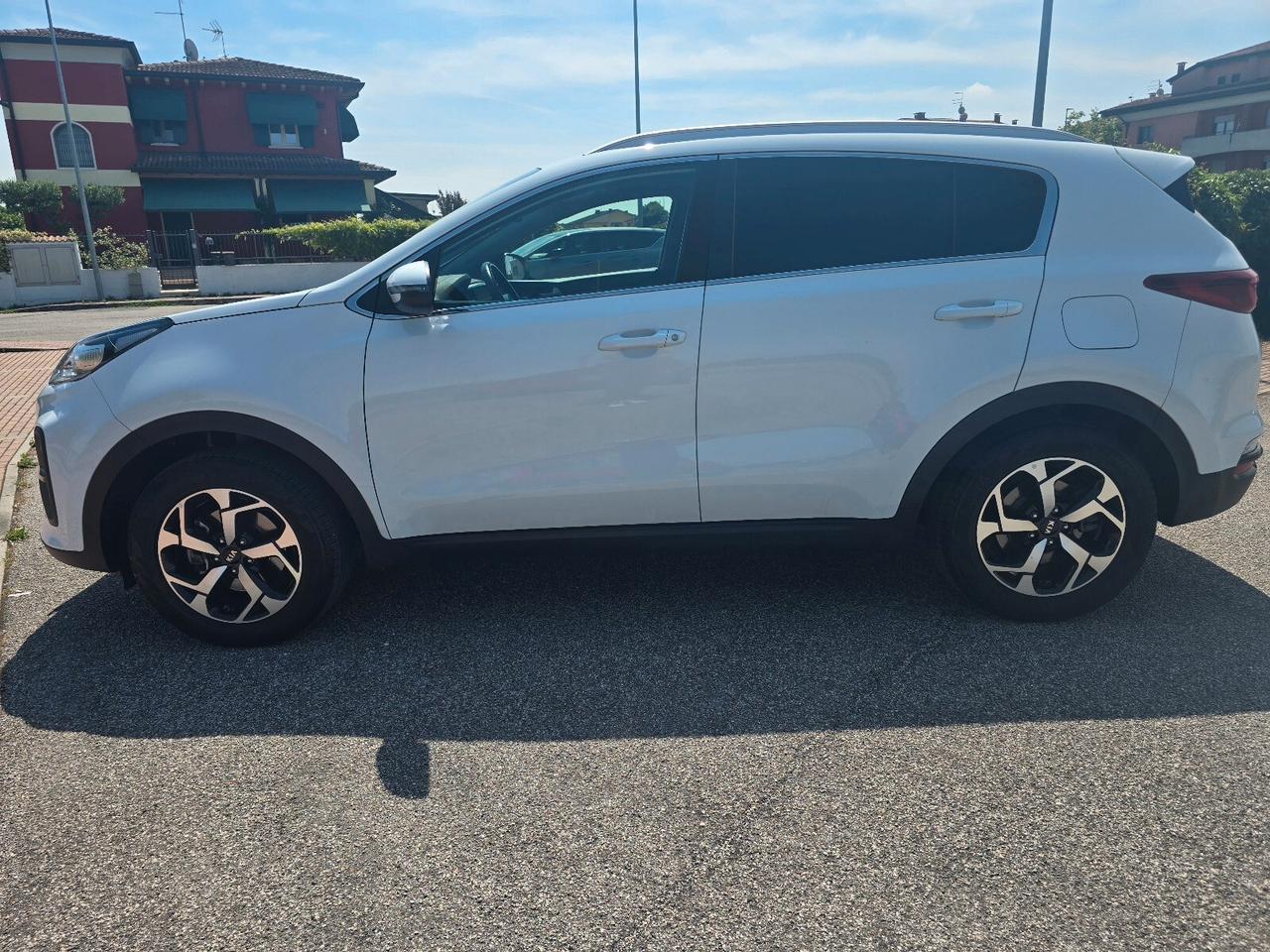 Kia Sportage 1.6 CRDI 136 DCT7 2WD Mild Hybrid Black Edition