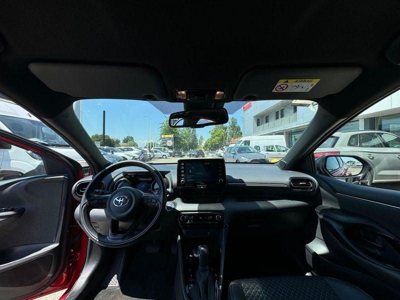 Toyota Yaris Hybrid Style MY22
