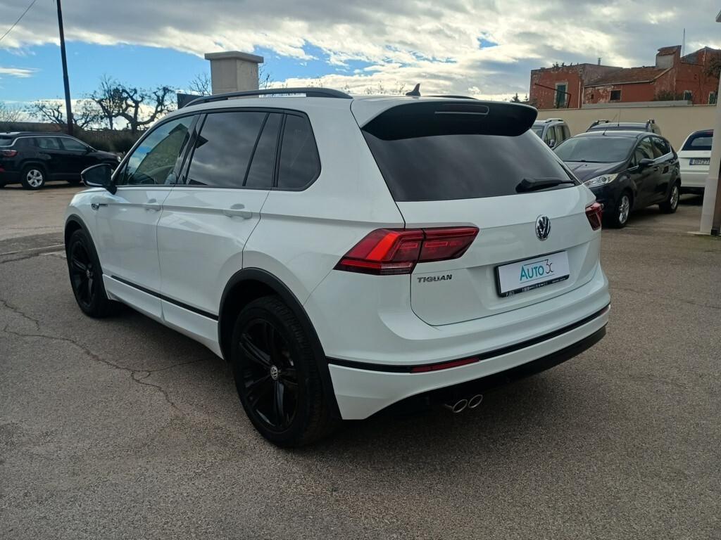 Volkswagen Tiguan 2.0 TDI 150cv DSG Advanced R-line Exterior Pack