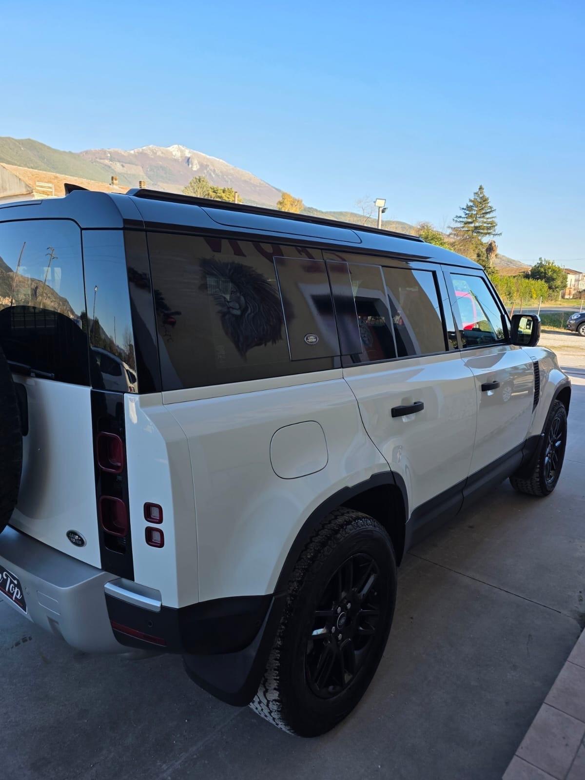 Land Rover Defender 110 2.0 SD4 240CV AWD Auto 72 Yrs. WEB Edition