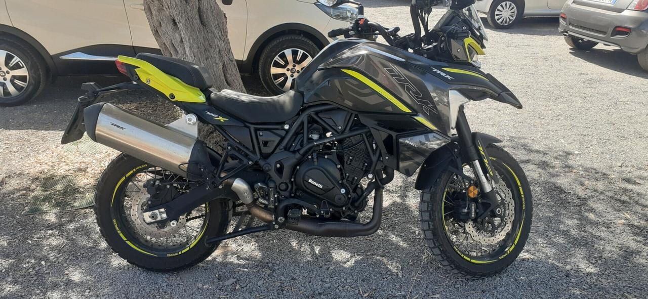 Benelli TRK 702X 2024 - 700CC LB AUTOMOBILI