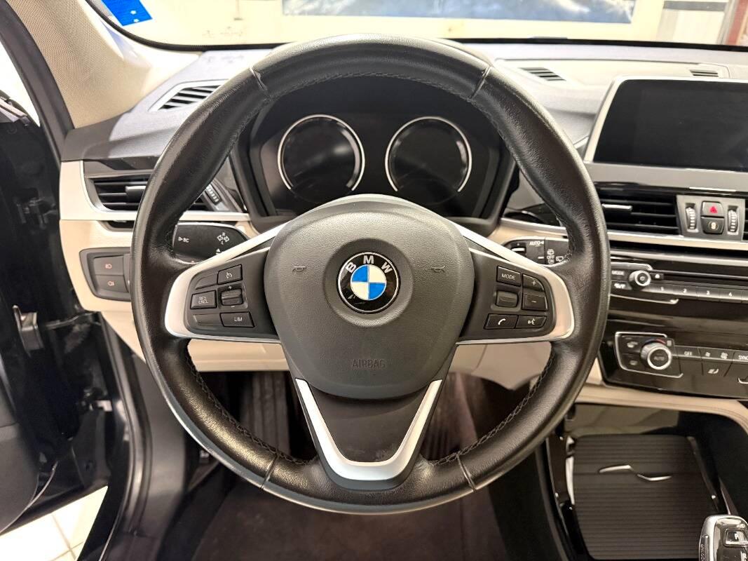 BMW X1 Sdrive18d xLine auto my18