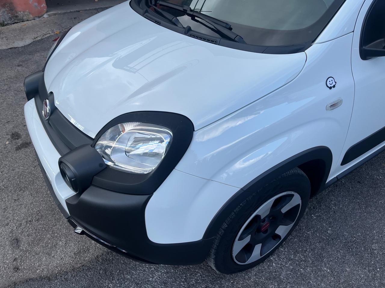 Fiat Panda 1.2 Cross Waze -solo Km 22165-