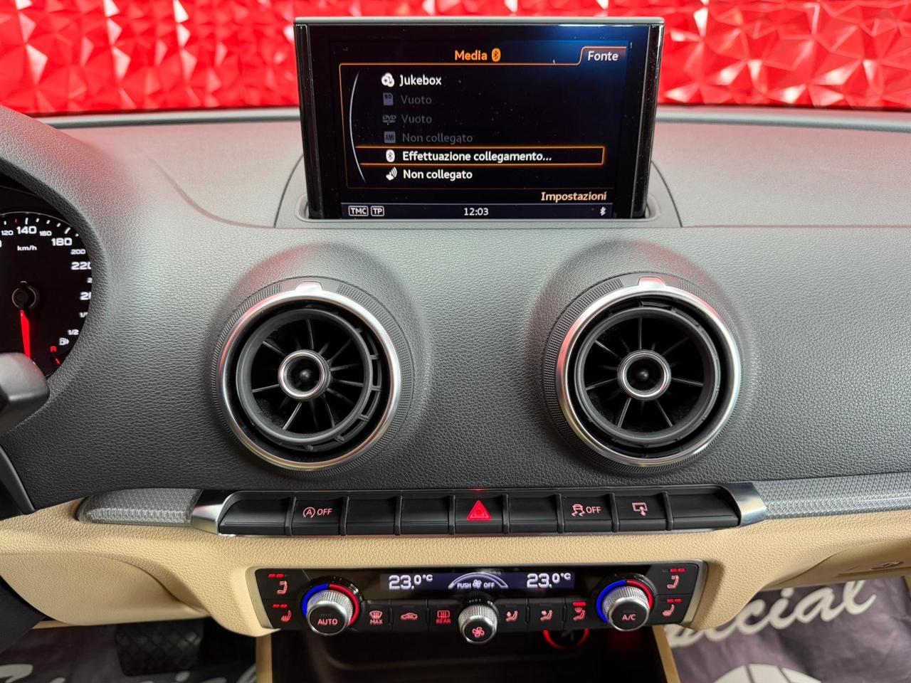 Audi A3 Cabrio 2.0 TDI 150Cv diesel S tronic S-Line