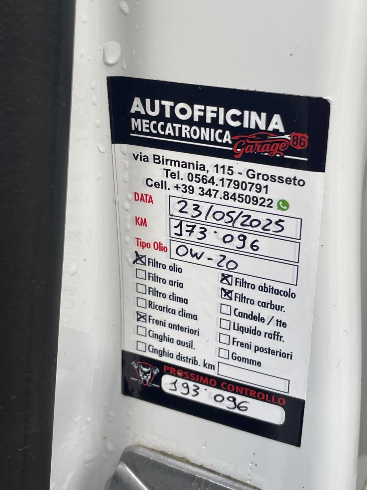 Volvo V60 2.0 Diesel - Automatico - Neopatentati