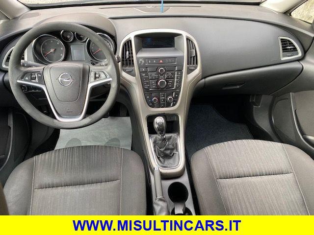 OPEL Astra 1.7 CDTI 110CV Sports Tourer Business Autocarro