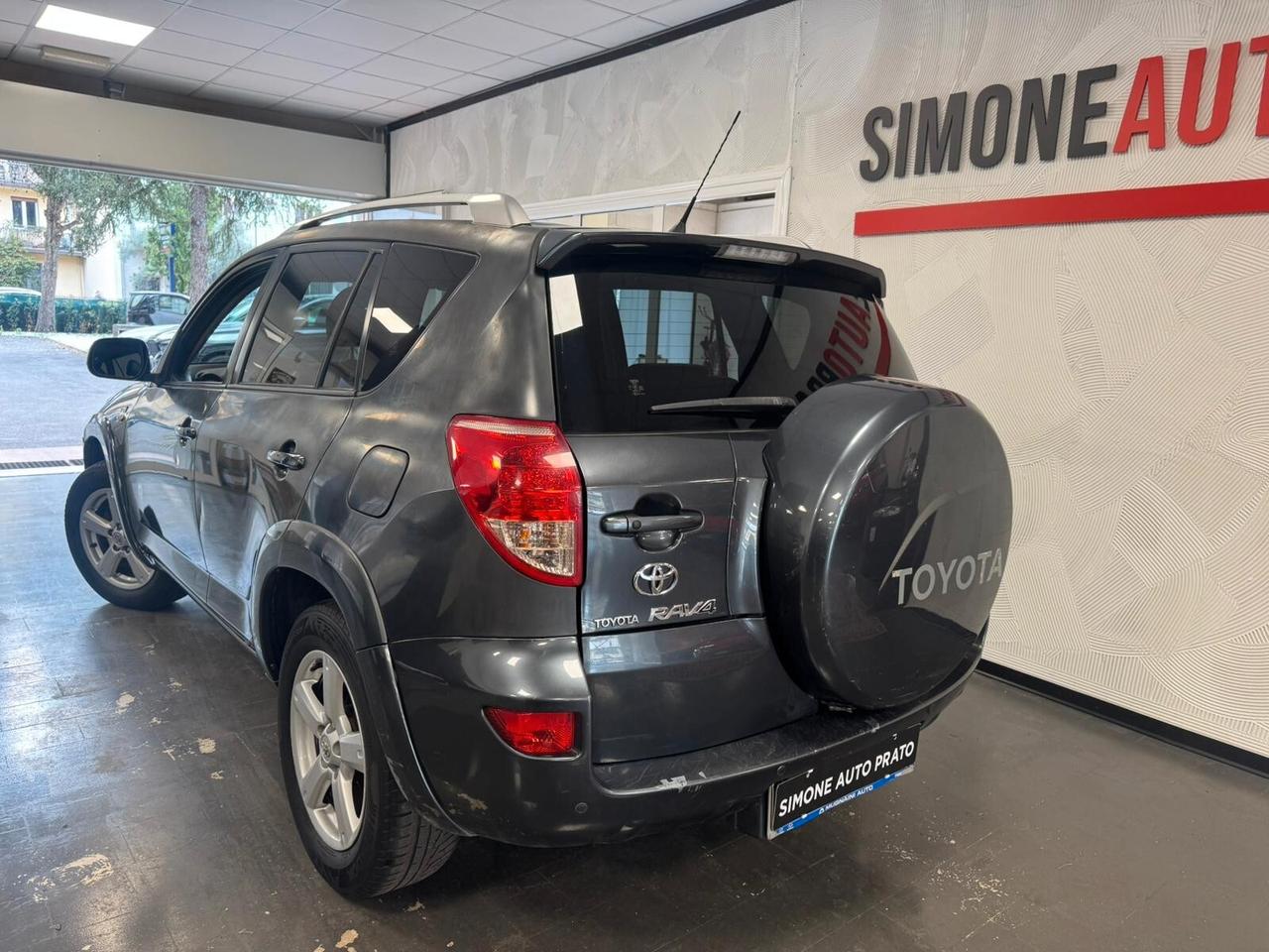 Toyota RAV 4 RAV4 2.2 D-4D 177 CV Luxury