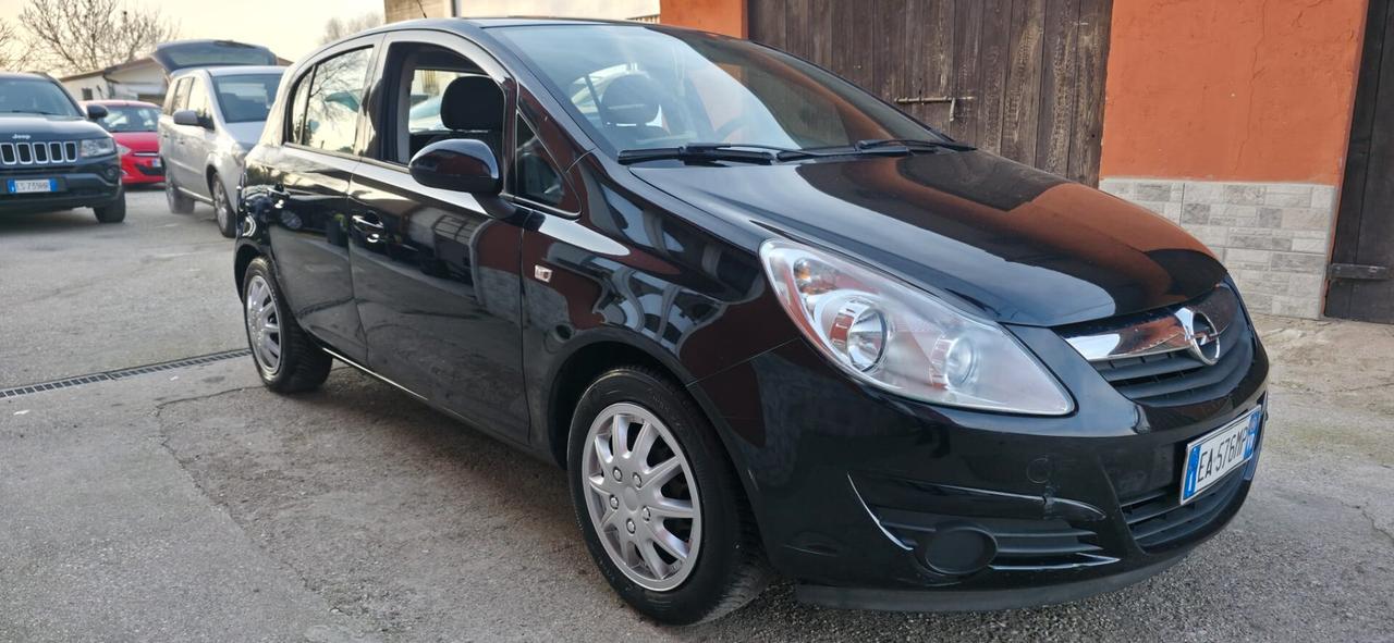 Opel Corsa 1.2 80CV 5 porte GPL-TECH Club neopatentati