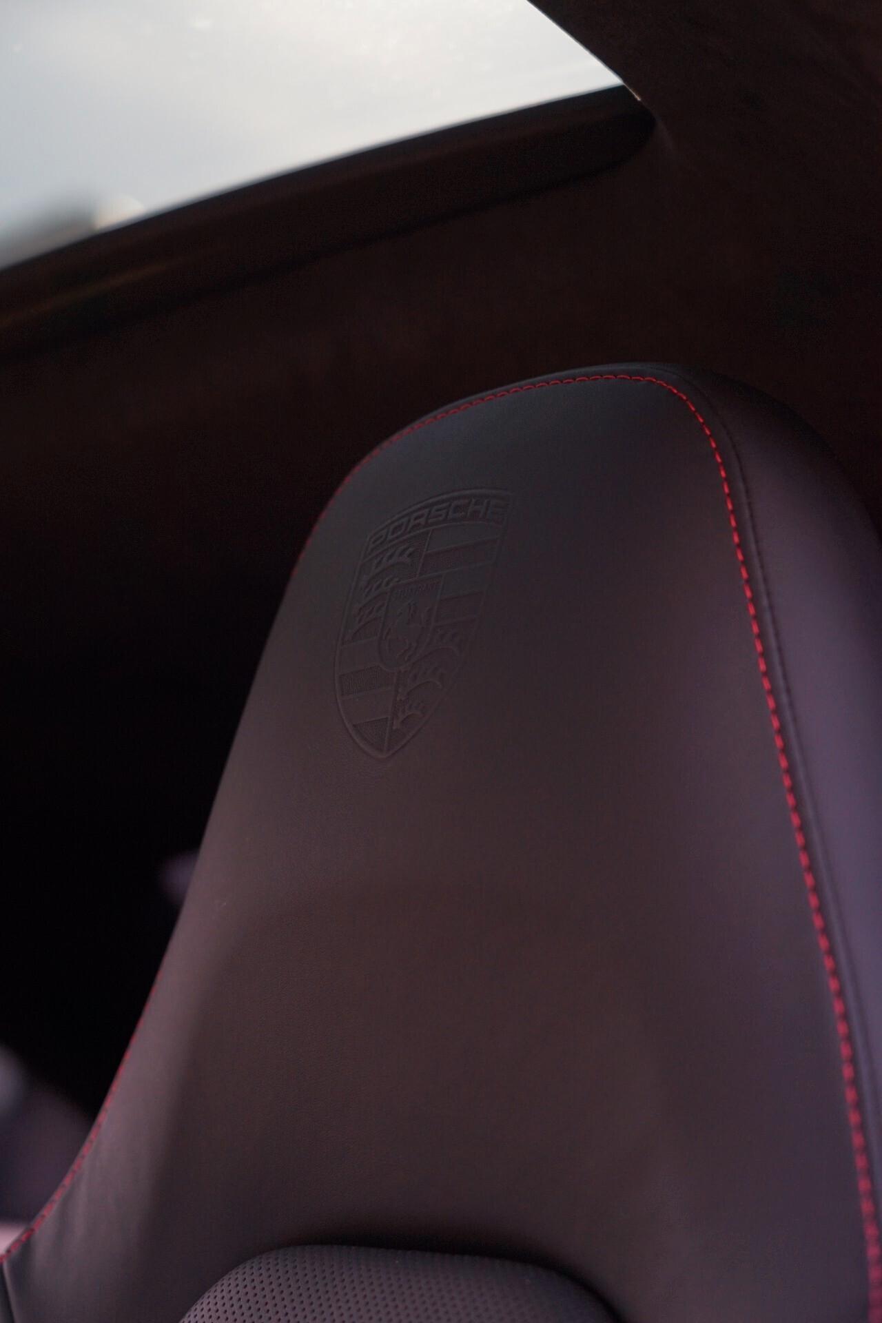 Porsche 911 Turbo S
