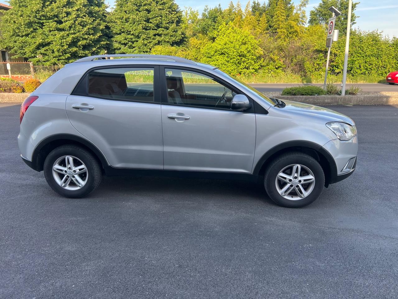 Ssangyong Korando 2.0 e-XDi 175 CV 2WD MT C