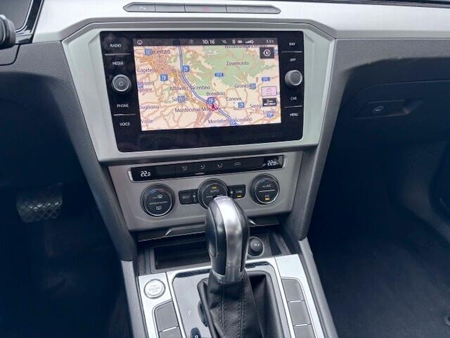 Volkswagen Passat Variant 2.0 TDI DSG Business BlueMotion Tech