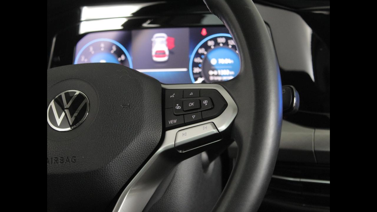 VOLKSWAGEN Golf VIII 2020 - Golf 1.5 etsi evo Life 130cv dsg