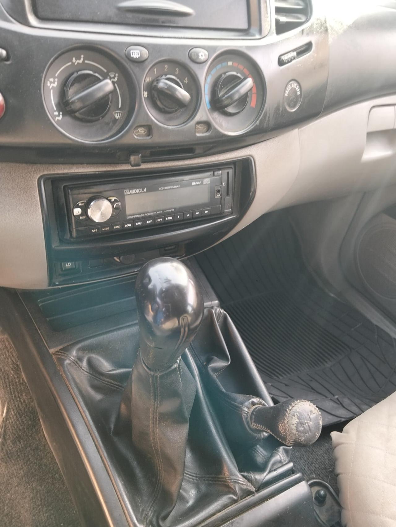 Mitsubishi L200 2.5 TDI 136cv 2010