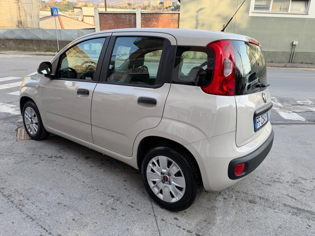 FIAT PANDA 1.2 NEOPATENTATI KM 64 MILA !!!