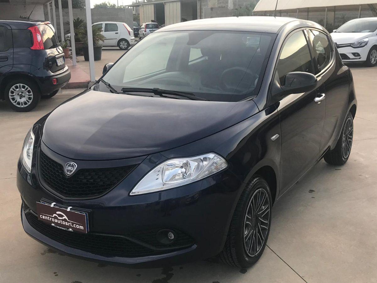 LANCIA Ypsilon 1.0 FireFly 5p.S&S Hyb. Eco Gold