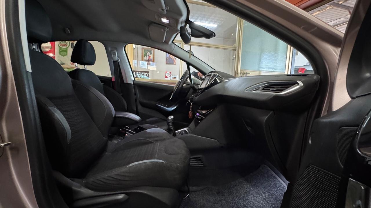 Peugeot 208 1.6 e-HDi 92 CV Stop&Start 5 porte Allure