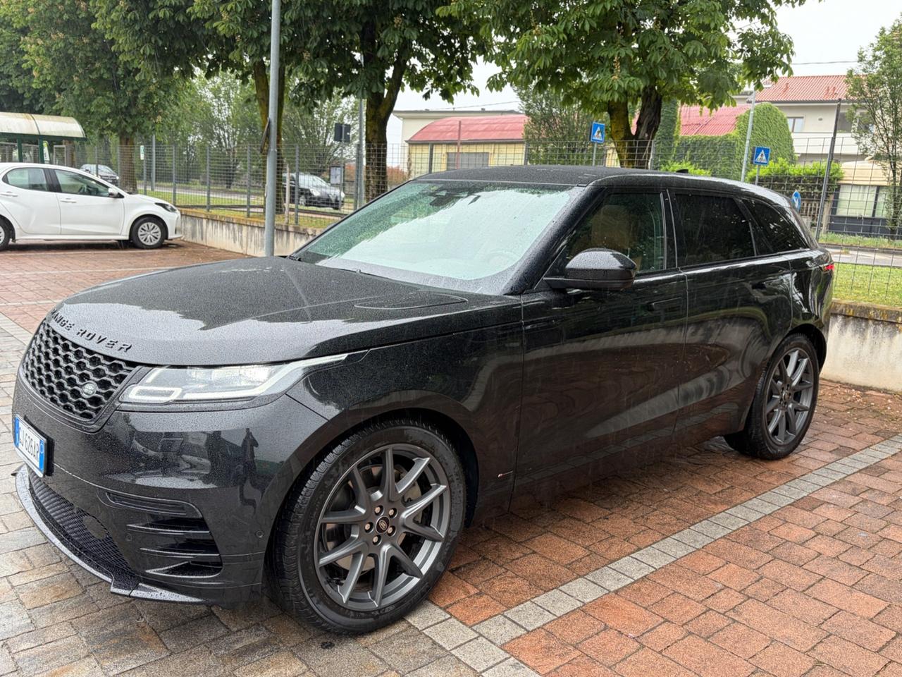 Land Rover Range Velar 3.0D l6 300 CV R-Dynamic HSE