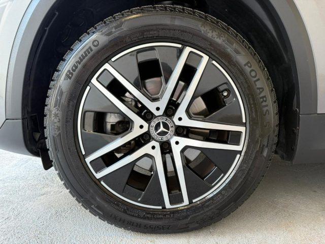 MERCEDES-BENZ GLA 200 d Automatic Sport