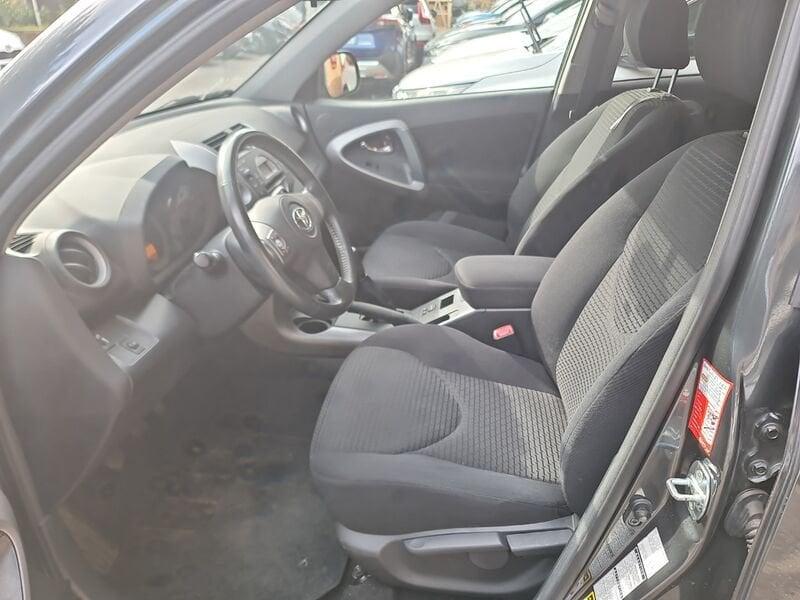 Toyota RAV4 2.0 VVT-i Multidrive S ACTIVE