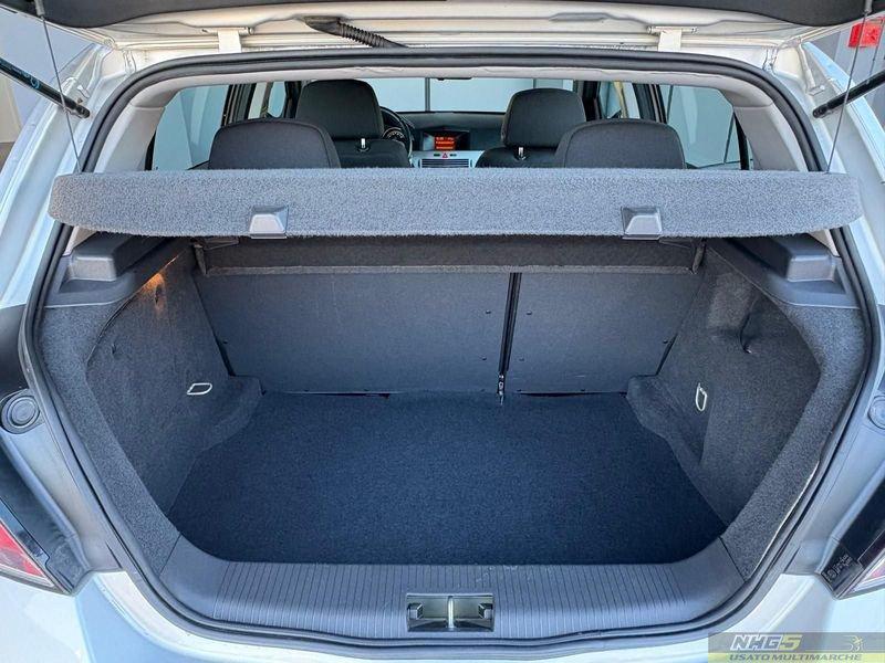 Opel Astra Astra 1.4 16V GPL-TECH 5 porte Enjoy
