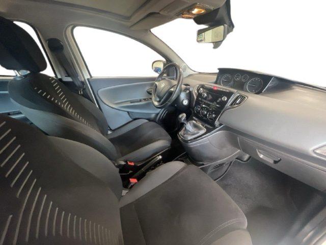 LANCIA Ypsilon 0.9 TwinAir 85 CV 5 porte S&S DFN Gold