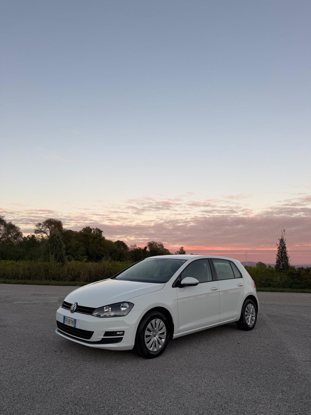 Volkswagen Golf Confortline