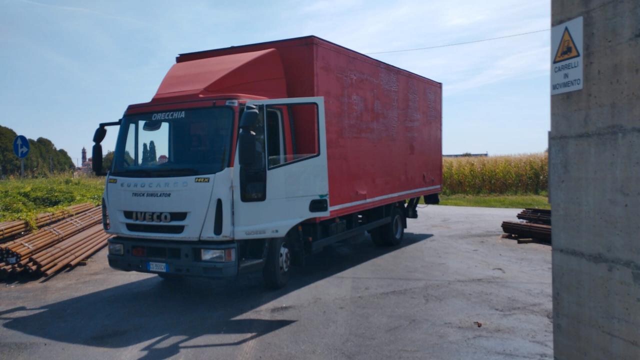 Iveco Altro Eurocargo 75 cabina nuova e sponda idraulica